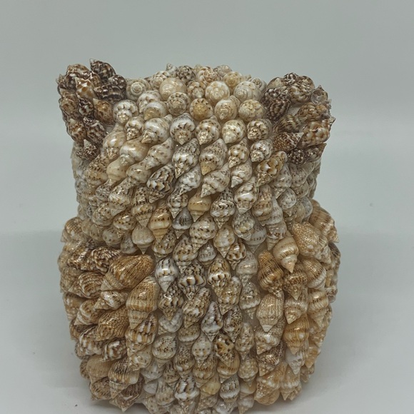 Handcrafted SEASHELL OWL! - Picture 5 of 9